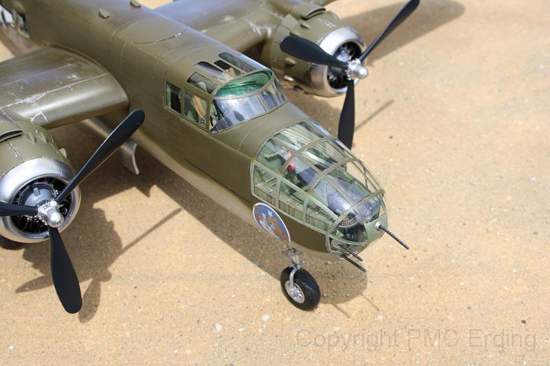 B-25J Mitchell HK models 1-32 Lauerbach Peter 06.jpg